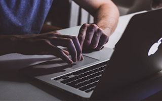 中国玫瑰新主帅：师从热刺主帅 羡慕女足集训模式