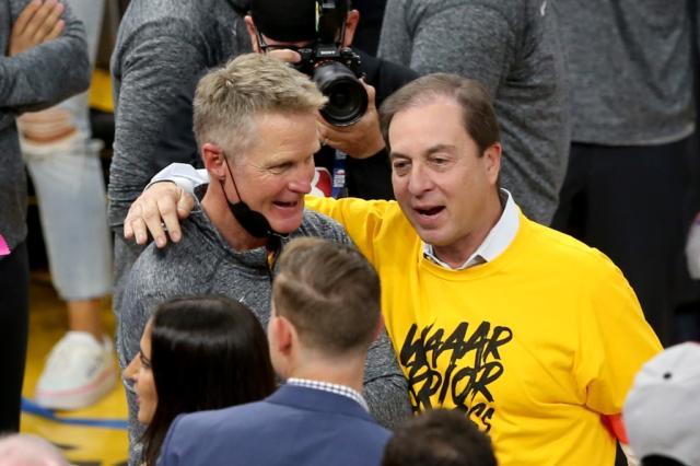 1656414992251023110.jpg Warriors-boss-Joe-Lacob-We-want-to-be-great-for.jpg